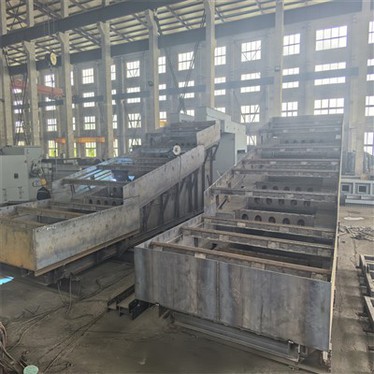 Moving Grate Incinerator